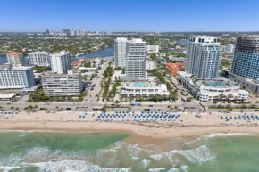 Modern Luxury Beach Hotel 2 Bedroom with Oversized Patio 506